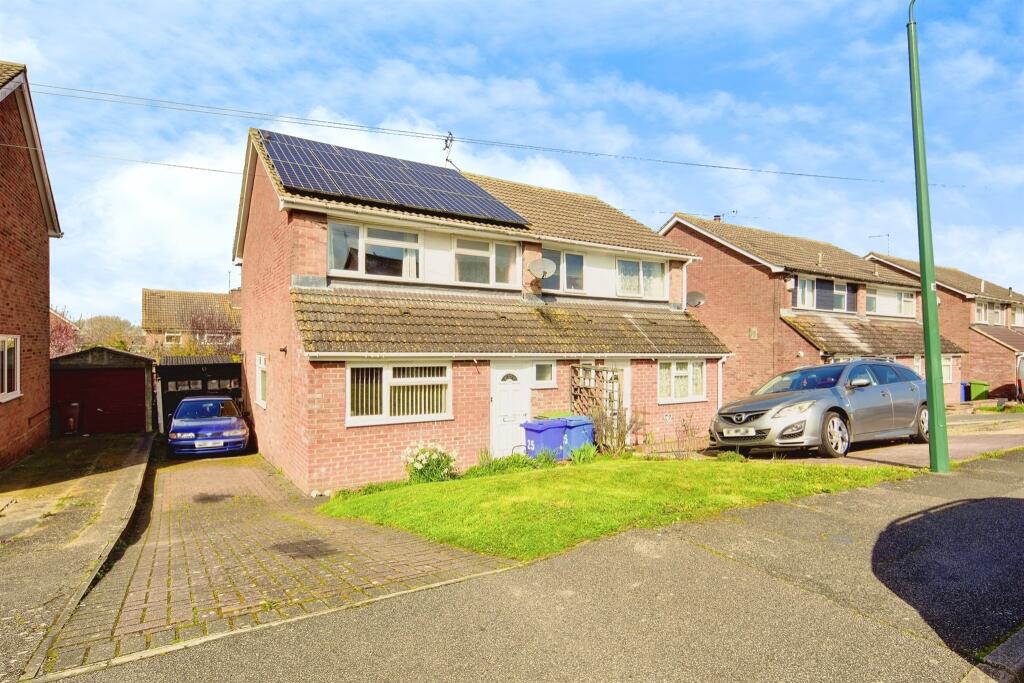 Main image of property: Bradfield Avenue, Teynham, SITTINGBOURNE