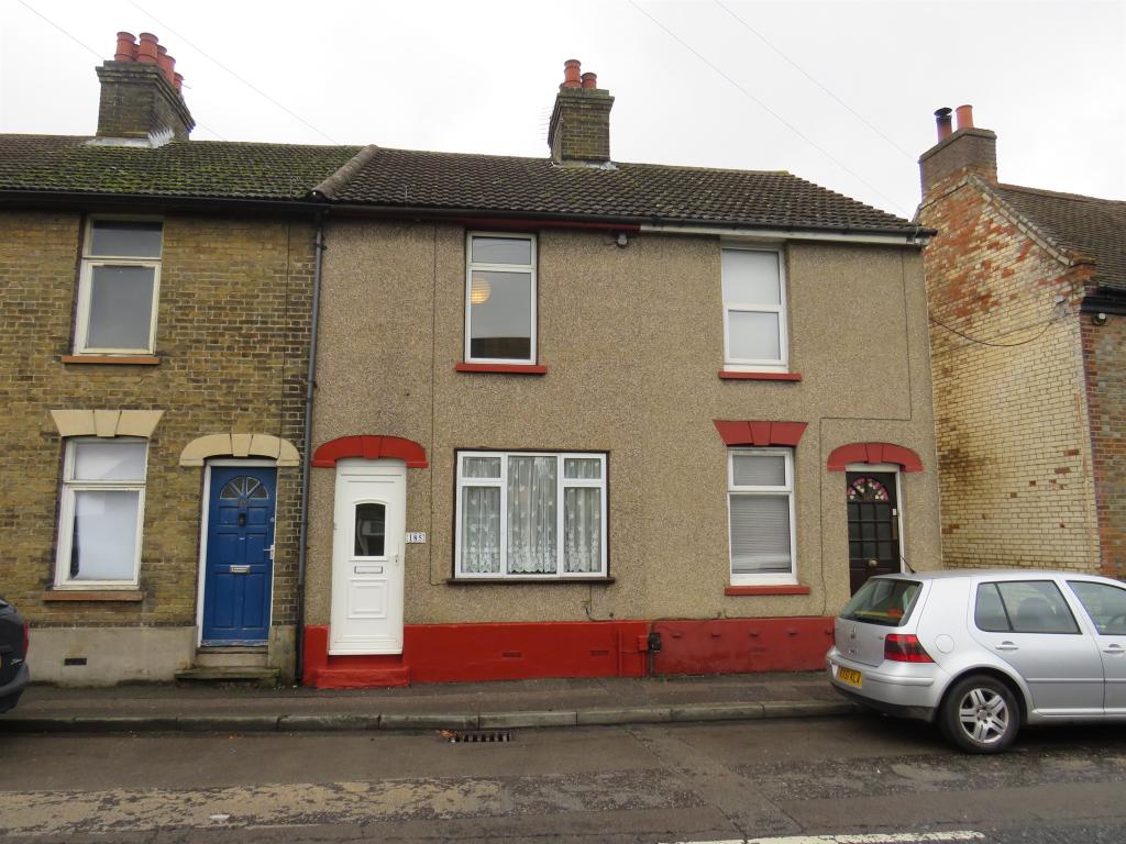2 bedroom terraced house for sale in High Street, Milton Regis