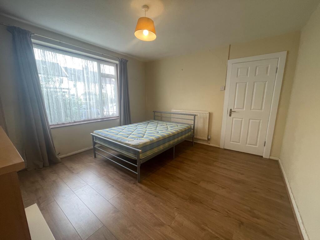 Additional property image - Wellington Hill West, Bristol