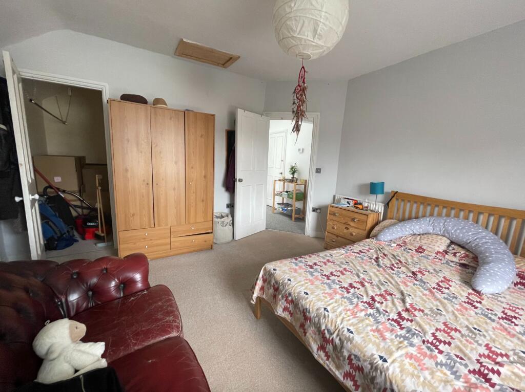 Main image of property: Top Floor Flat,  Hampton Park, Bristol