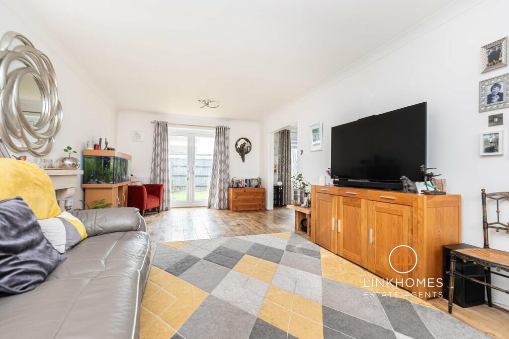 Additional property image - Greenhayes, Broadstone, BH18