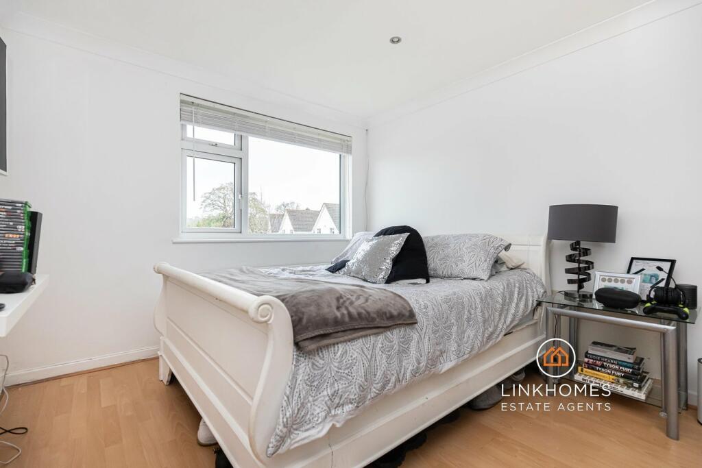 Additional property image - Greenhayes, Broadstone, BH18