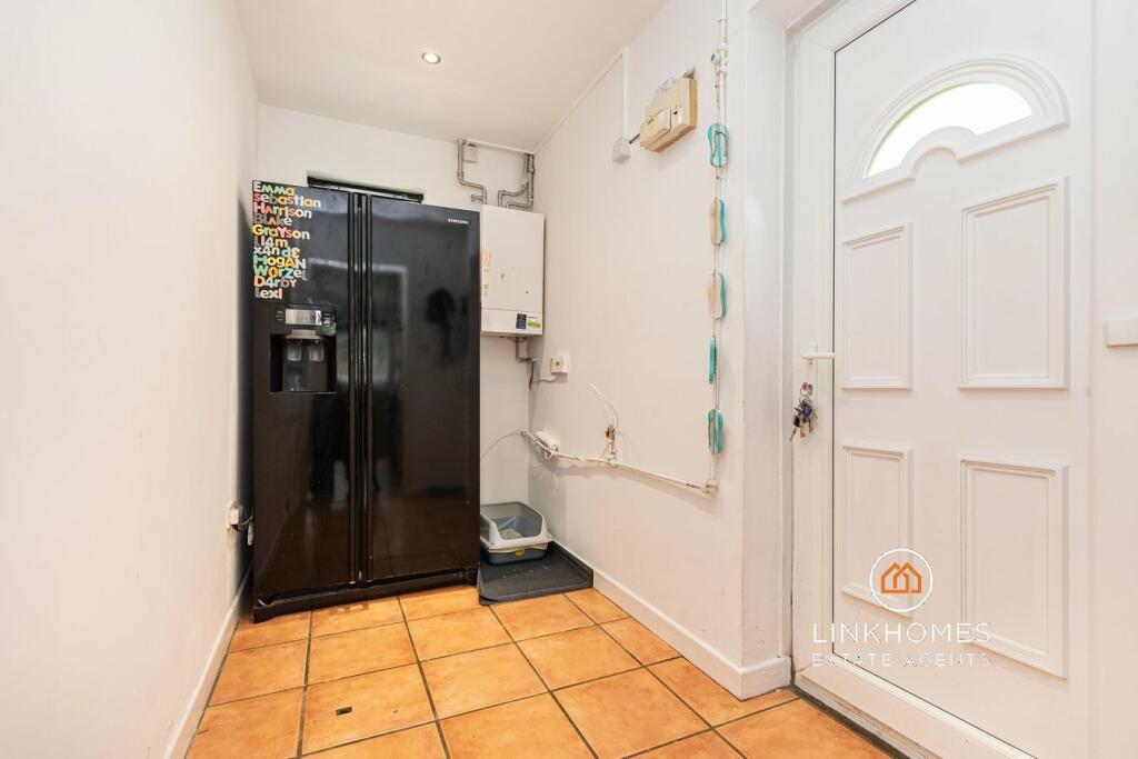 Additional property image - Greenhayes, Broadstone, BH18
