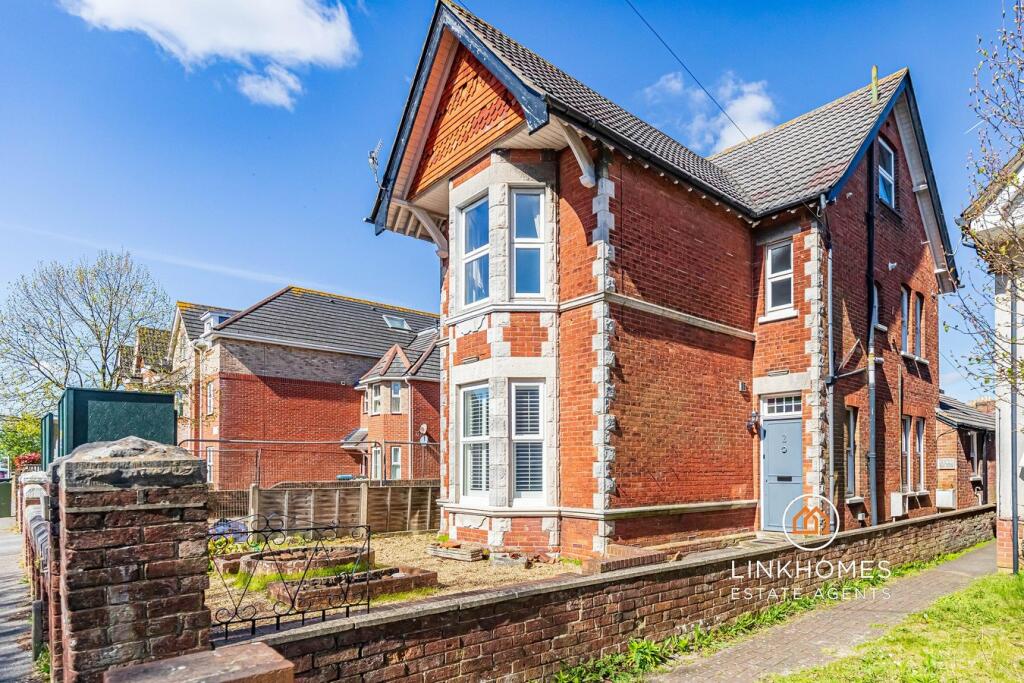 2 bedroom for sale in Longfleet Road, Poole, BH15