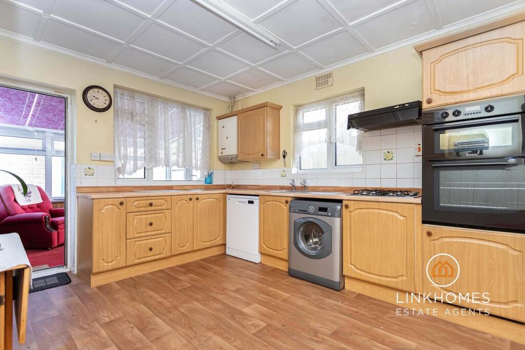 Additional property image - Mount Pleasant Drive, Bournemouth, BH8