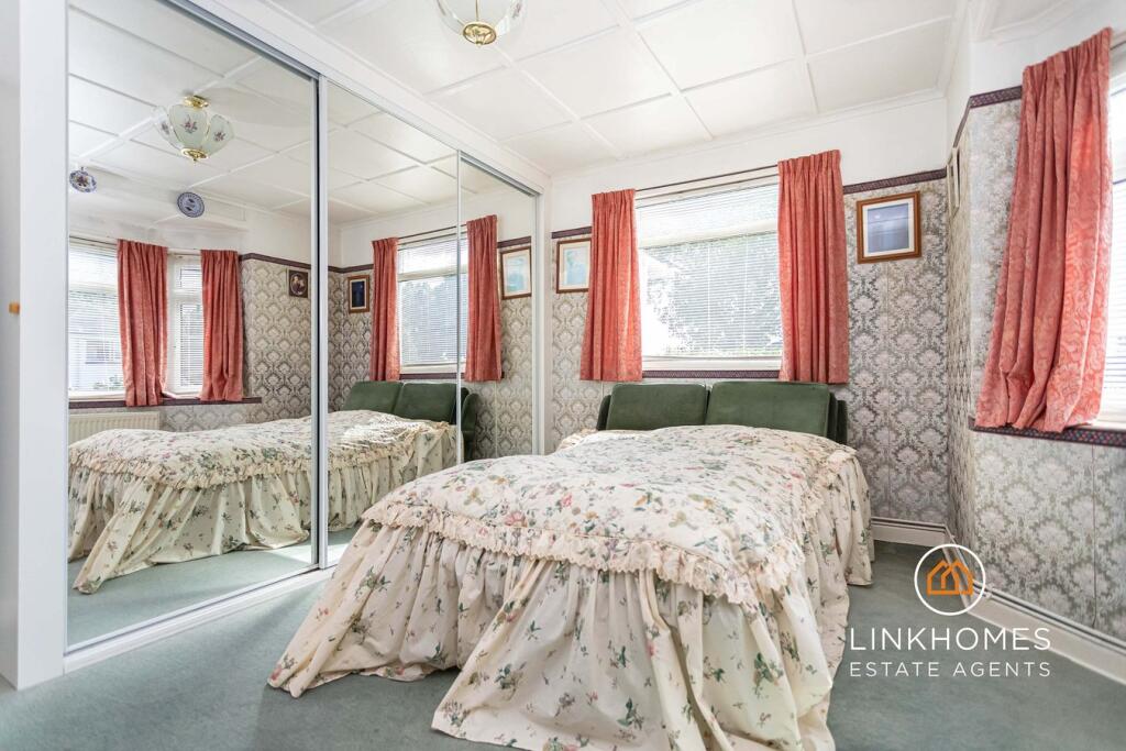 Additional property image - Mount Pleasant Drive, Bournemouth, BH8