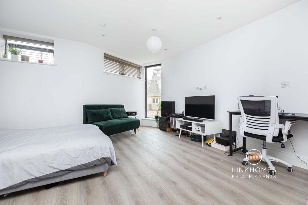 Additional image 3 of Albert Road, Bournemouth, BH1