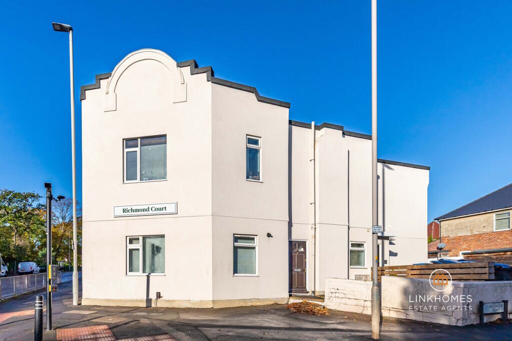 Main image of property: 95-101 Bournemouth Road, Poole, BH14