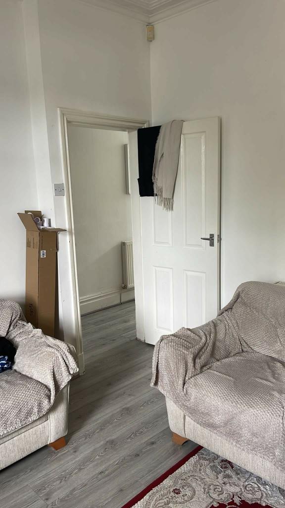 3 bedroom terraced house for sale in Newmarket Road Ashton Under Lyne, OL7