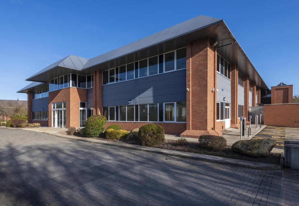 Additional property image - Heronbridge House, Herons Way, Chester, Cheshire, CH4