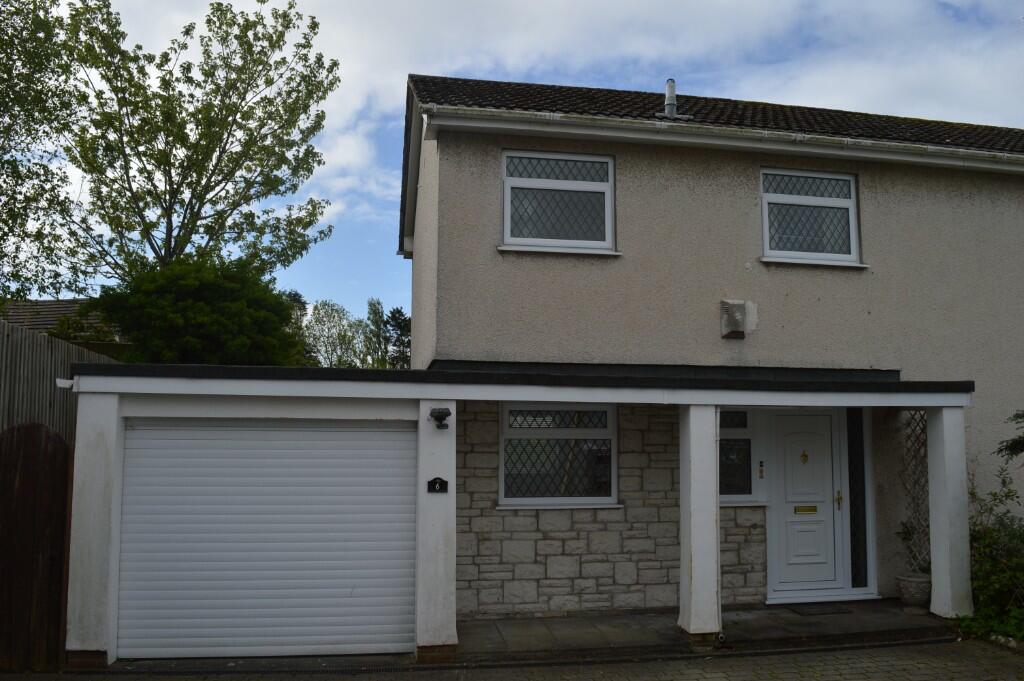 3 bedroom detached house for sale in Flush Meadow, Llantwit Major