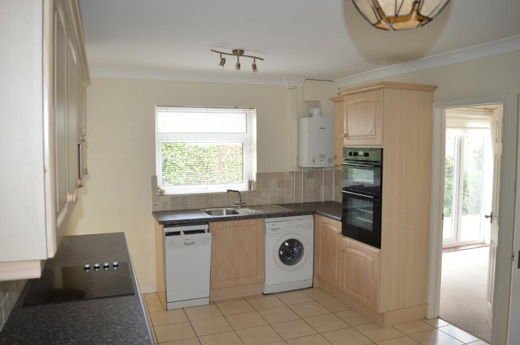 3 bedroom detached house for sale in Flush Meadow, Llantwit Major