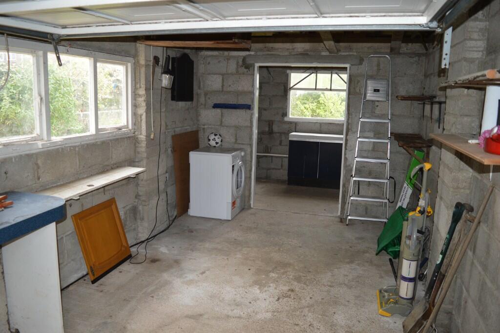 Additional property image - Four Acre, Llantwit Major, South Glamorgan, Vale Of Glamorgan, The, CF61