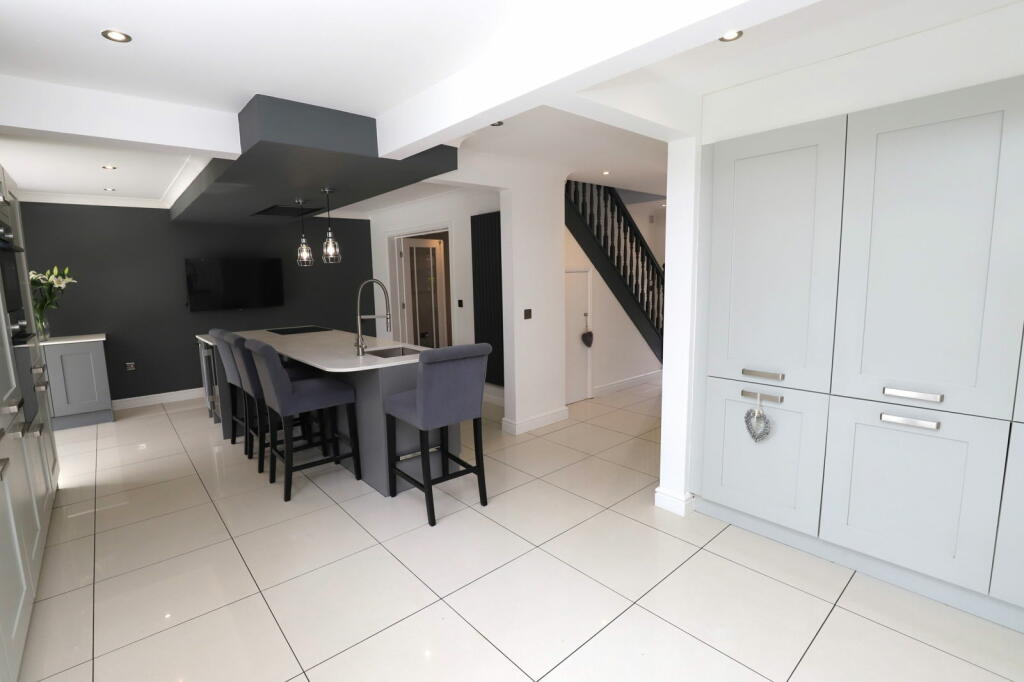 Additional property image - Willow Close, Bury