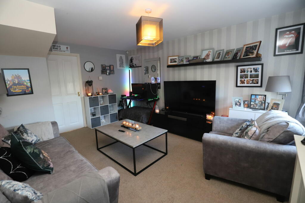 Additional property image - Walshaw Road, Bury