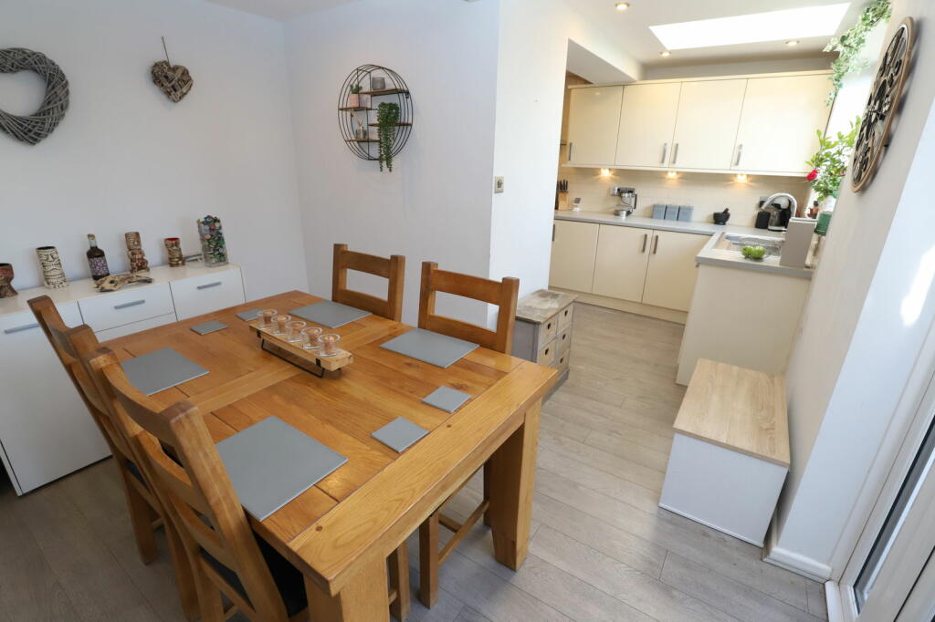 Additional property image - Fieldhead Avenue, Bury, BL8 2LZ