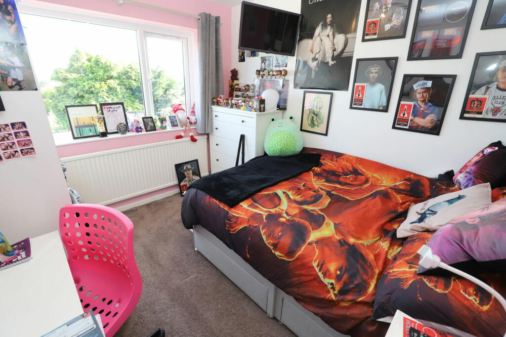 Additional property image - Fieldhead Avenue, Bury, BL8 2LZ