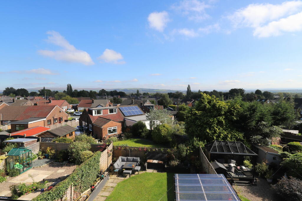 Additional property image - Fieldhead Avenue, Bury, BL8 2LZ