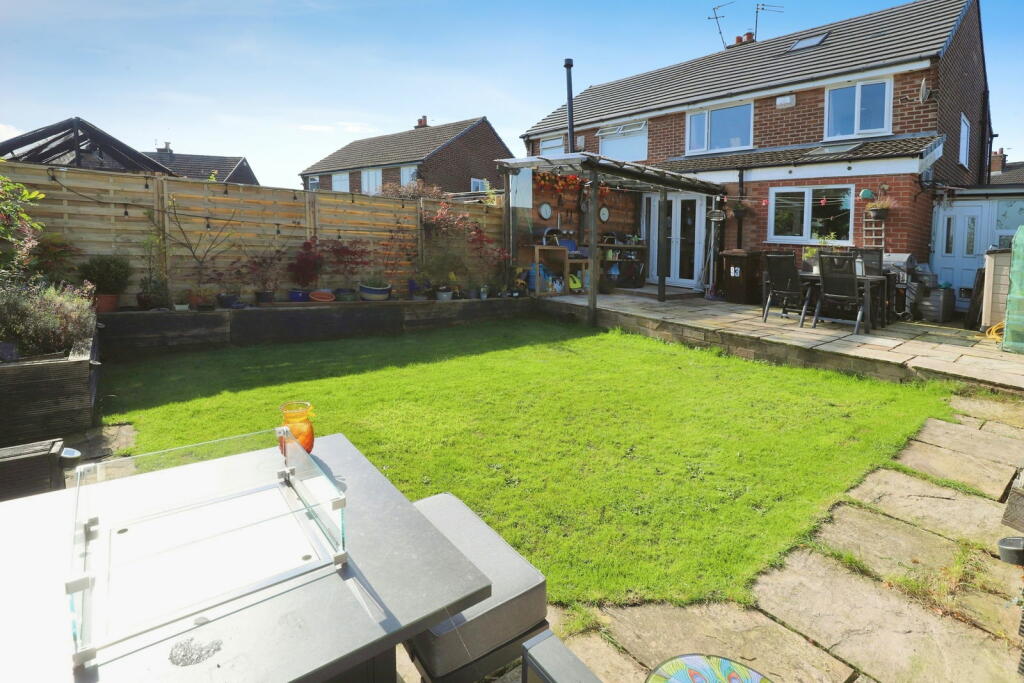 Additional property image - Fieldhead Avenue, Bury, BL8 2LZ