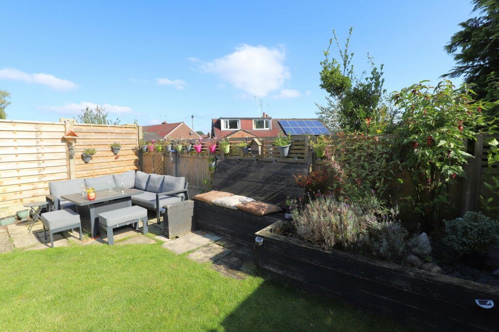 Additional property image - Fieldhead Avenue, Bury, BL8 2LZ