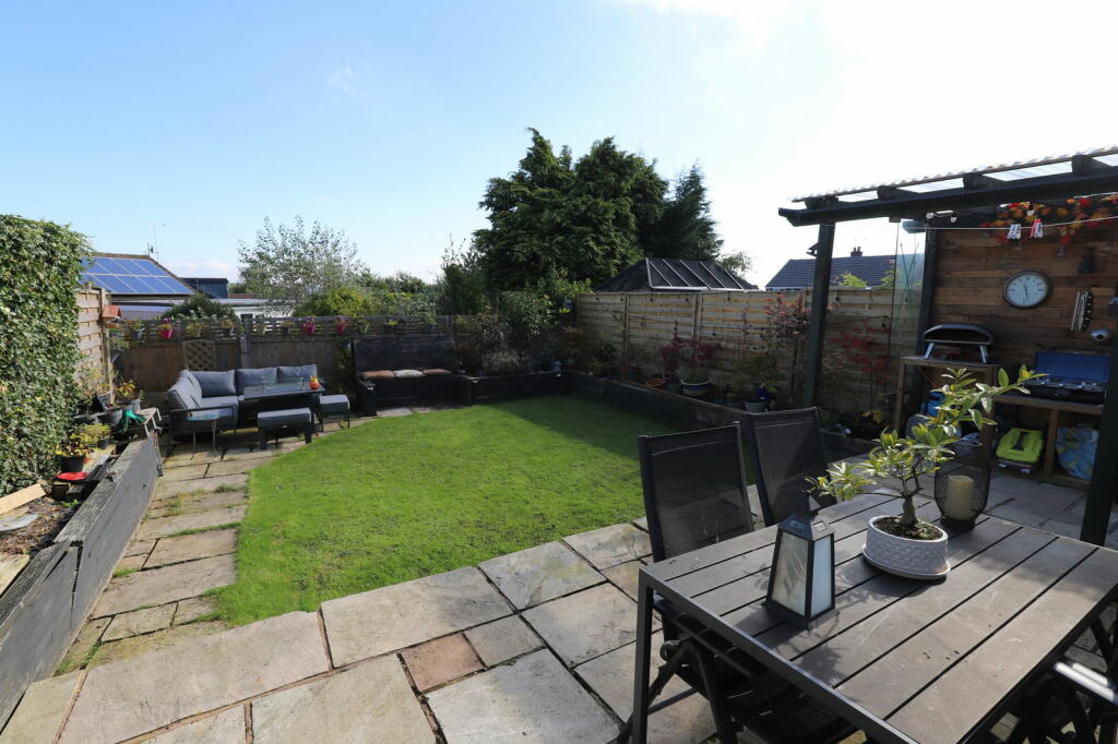 Additional property image - Fieldhead Avenue, Bury, BL8 2LZ