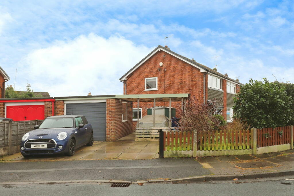 Additional property image - Alcester Close, Bury, BL8 1QE
