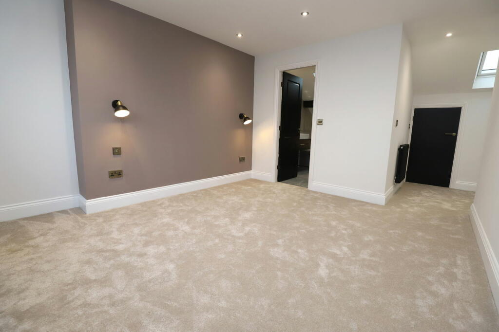 Additional property image - Bolton Road West, Ramsbottom, Bury, Greater Manchester, BL0 9PJ