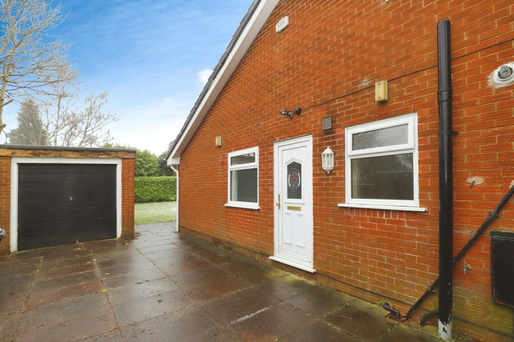 Additional property image - Purbeck Drive, Bury, BL8 1JQ
