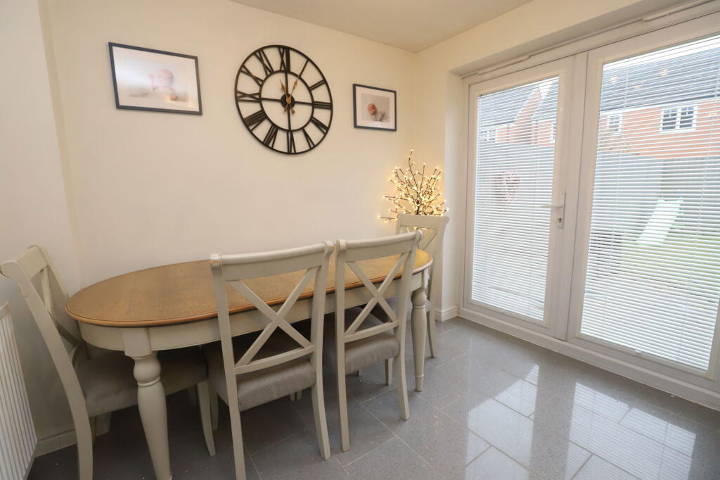 Additional property image - Elton Fold Chase, Bury, BL8 1PW