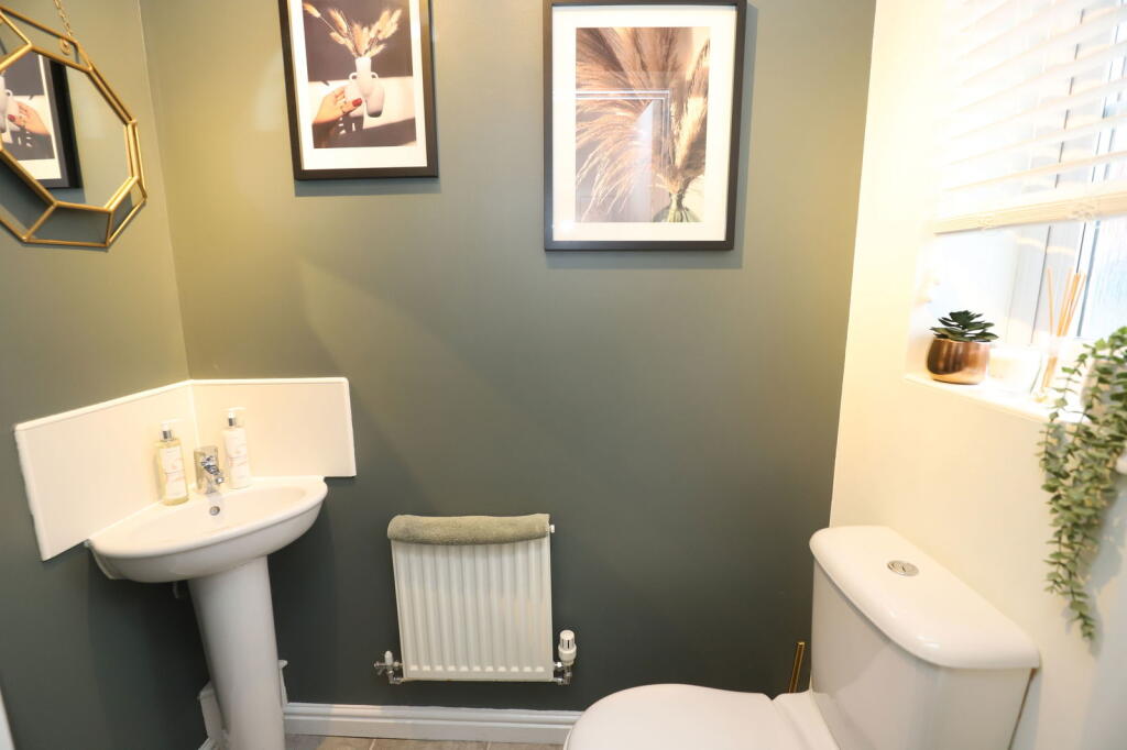 Additional property image - Elton Fold Chase, Bury, BL8 1PW
