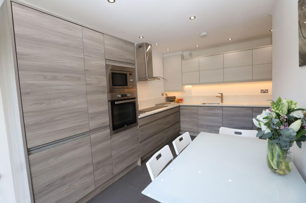 Additional property image - Gigg Lane, Bury, BL9 9HA