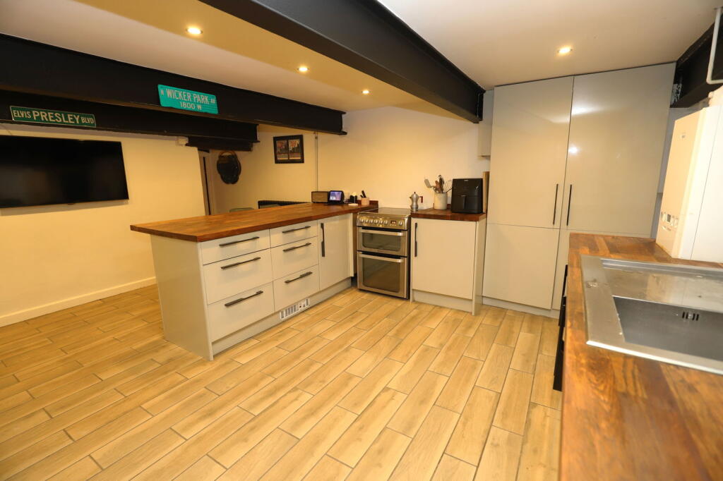 Additional property image - Market Street, Ramsbottom, Bury, BL0 0JF