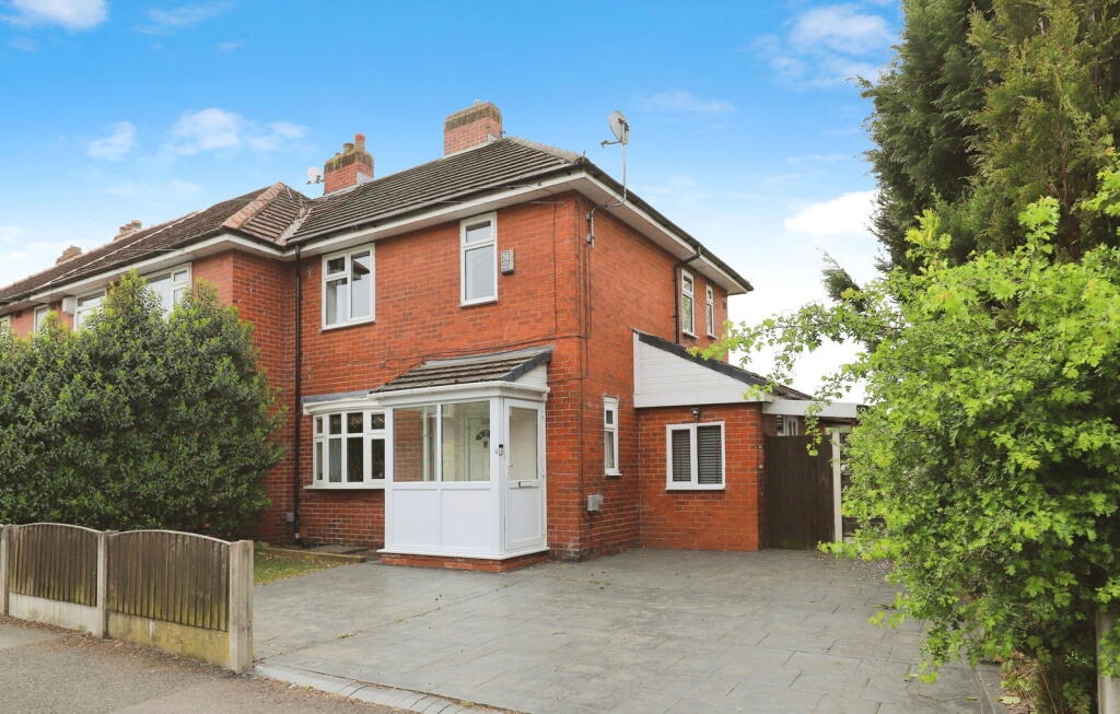 Main image of property: Holme Avenue, Brandlesholme, Bury, BL8 1HW