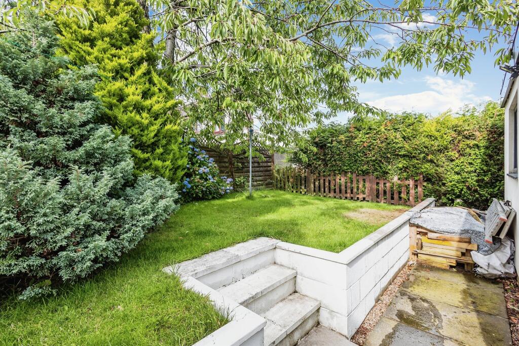 Additional property image - Cote Lane, Allerton, Bradford