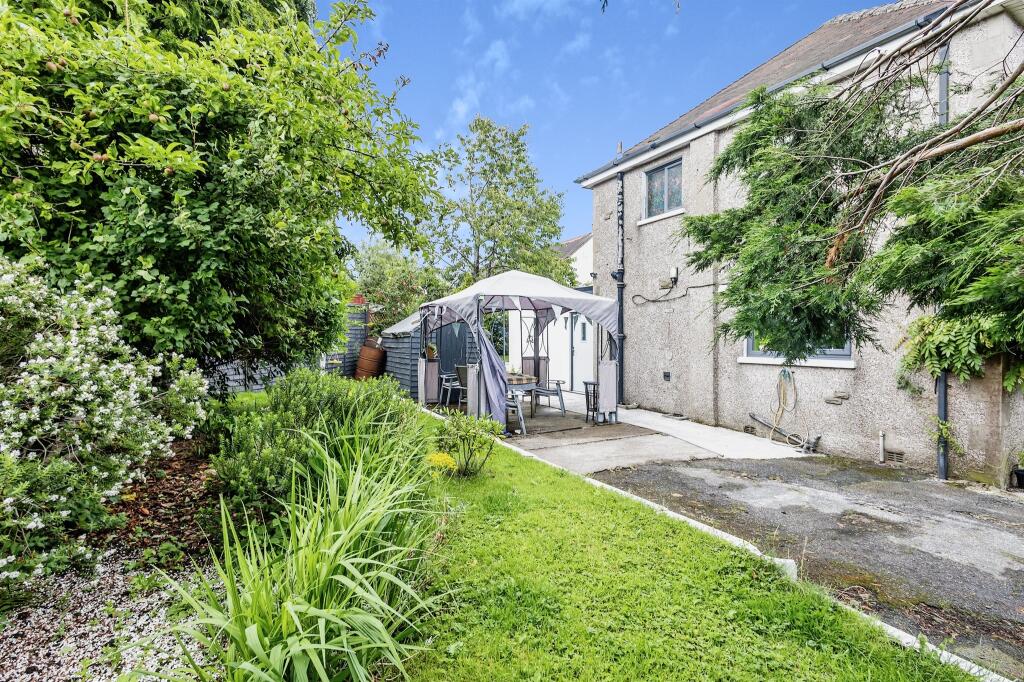 Additional property image - Cote Lane, Allerton, Bradford
