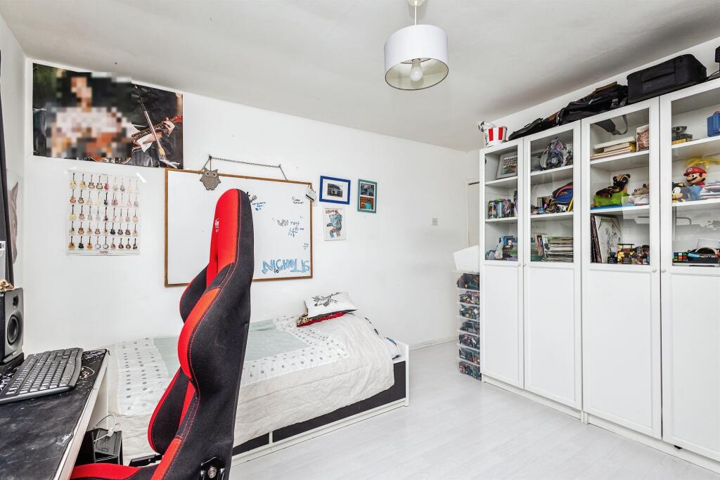 Additional property image - Cote Lane, Allerton, Bradford