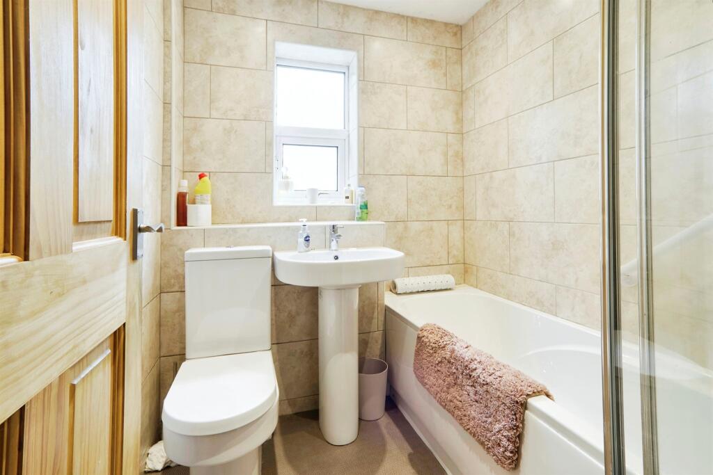 Additional property image - Timble Drive, Bingley