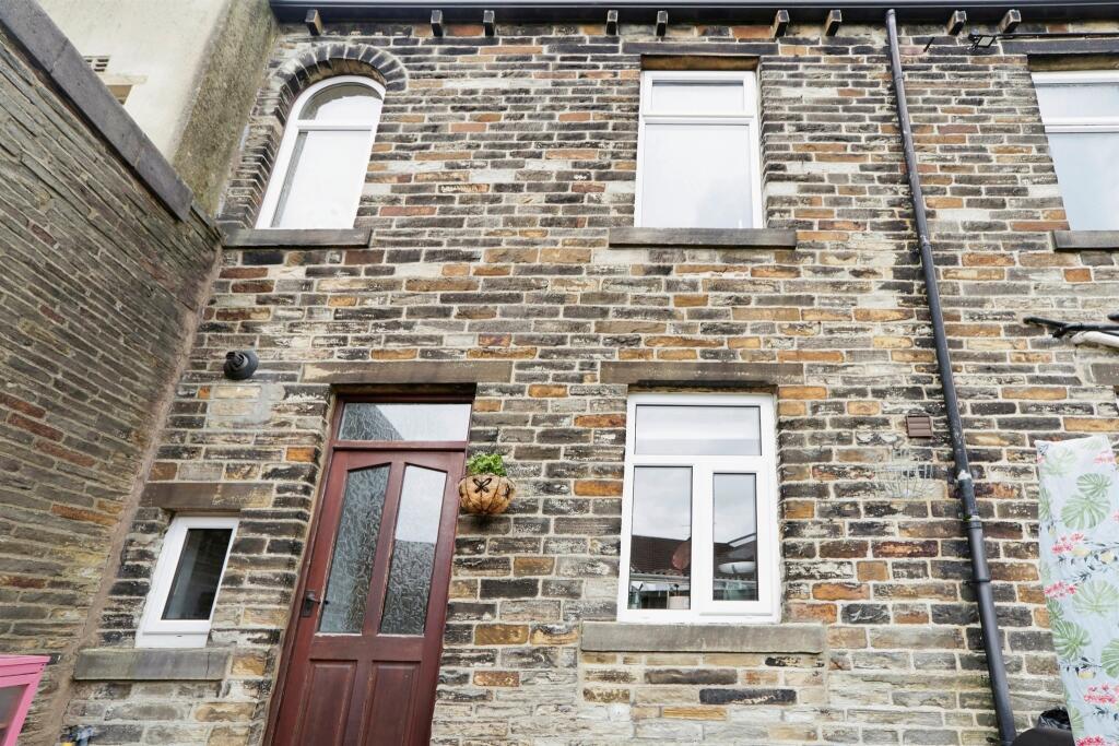 Additional property image - Crooke Lane, Wilsden, Bradford