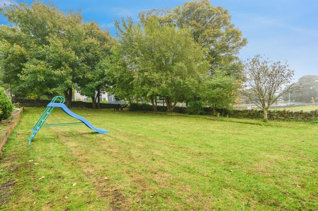 Additional property image - Allerton Lane, Allerton, Bradford