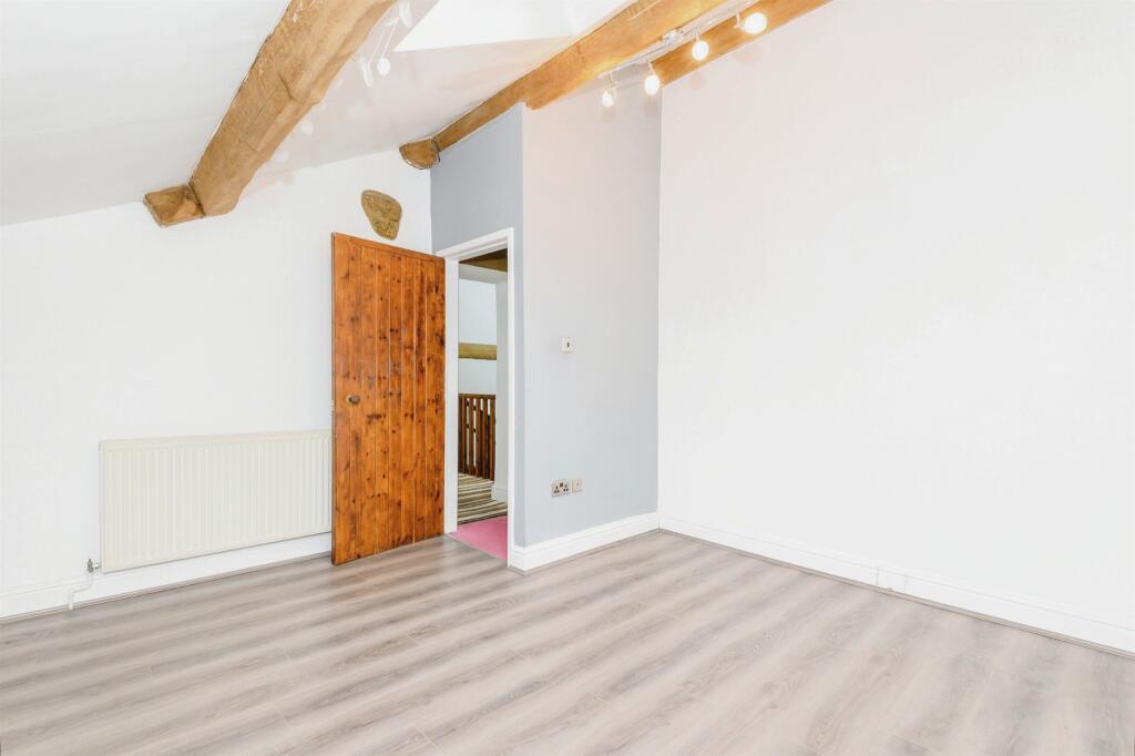 Additional property image - Allerton Lane, Allerton, Bradford