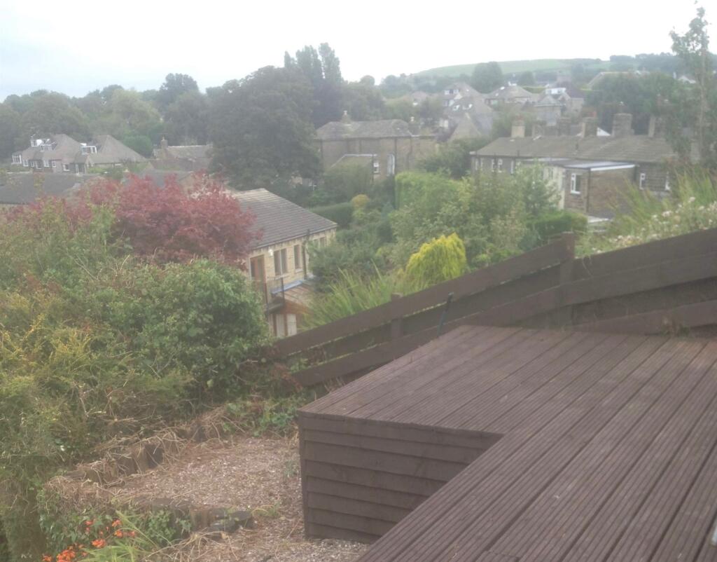 Additional property image - Stapper Green, Wilsden, Bradford