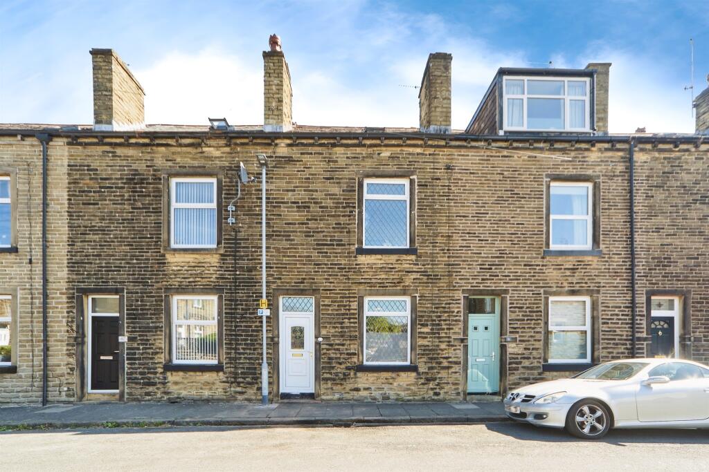 Main image of property: Unity Street South, Bingley