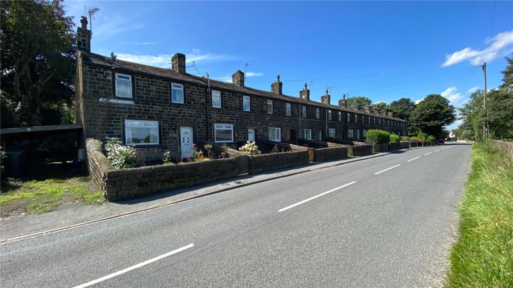 2 bedroom terraced house for sale in Springfield Terrace, Cullingworth