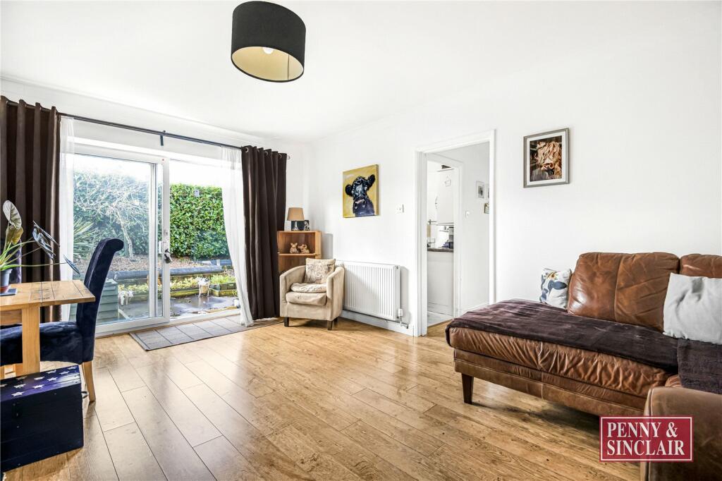Main image of property: Reading Road, RG9 1ES