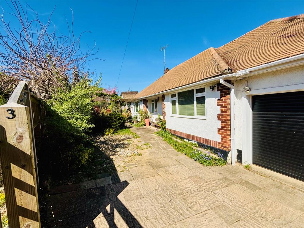 Main image of property: Cromwell Close, RG9 1JJ