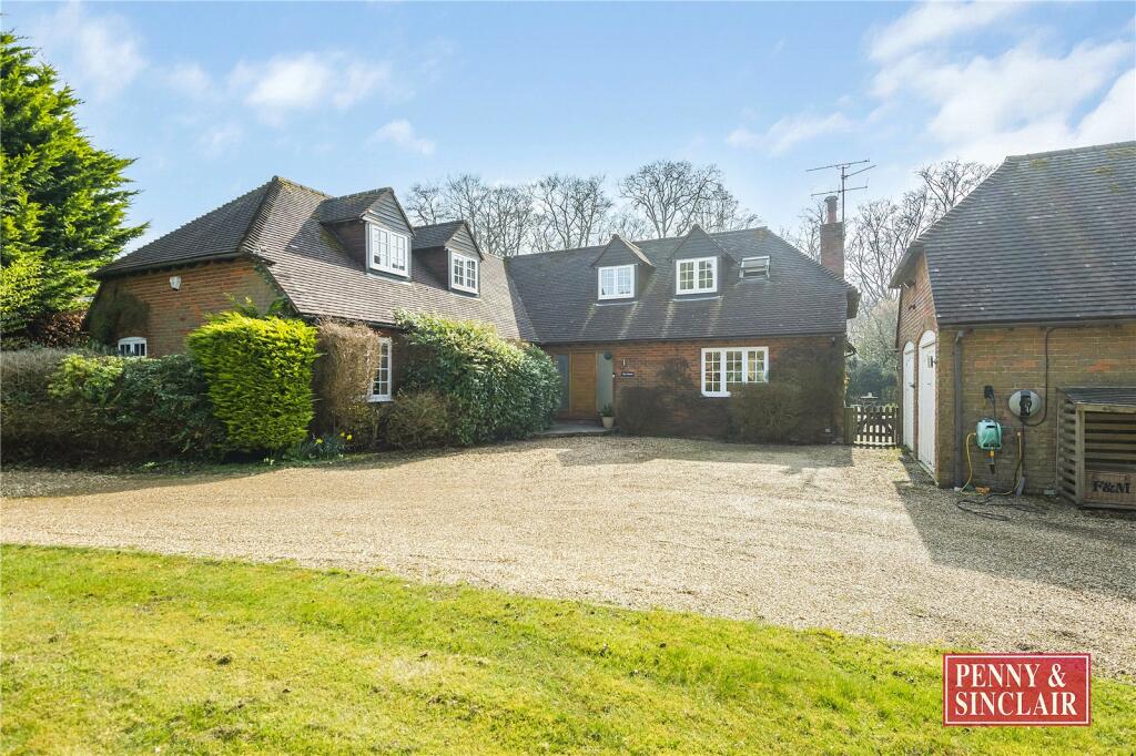 Main image of property: Stoke Row, RG9 5RB