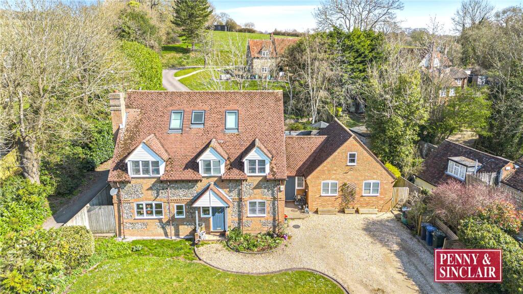 Main image of property: Beacons Bottom, HP14 3XF