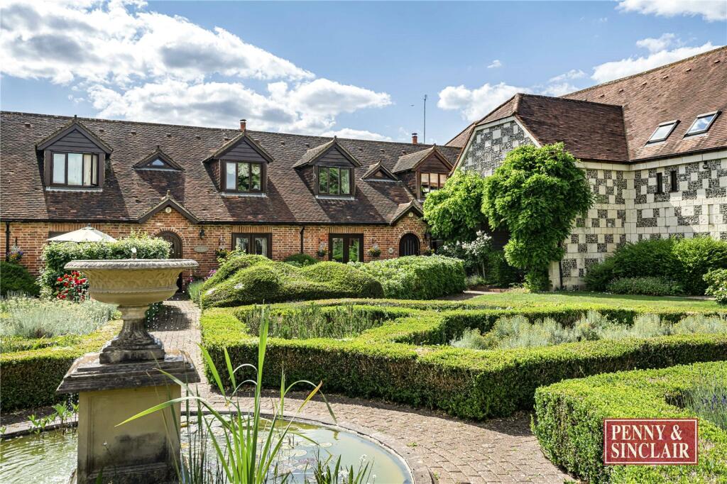 Main image of property: Frogmill Court, SL6 5NS