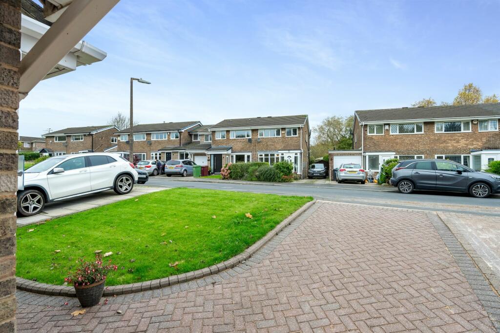 Additional property image - Hardmans, Bromley Cross, BL7 9XR – Extended Detached Bungalow, Private Garden & Prime Location