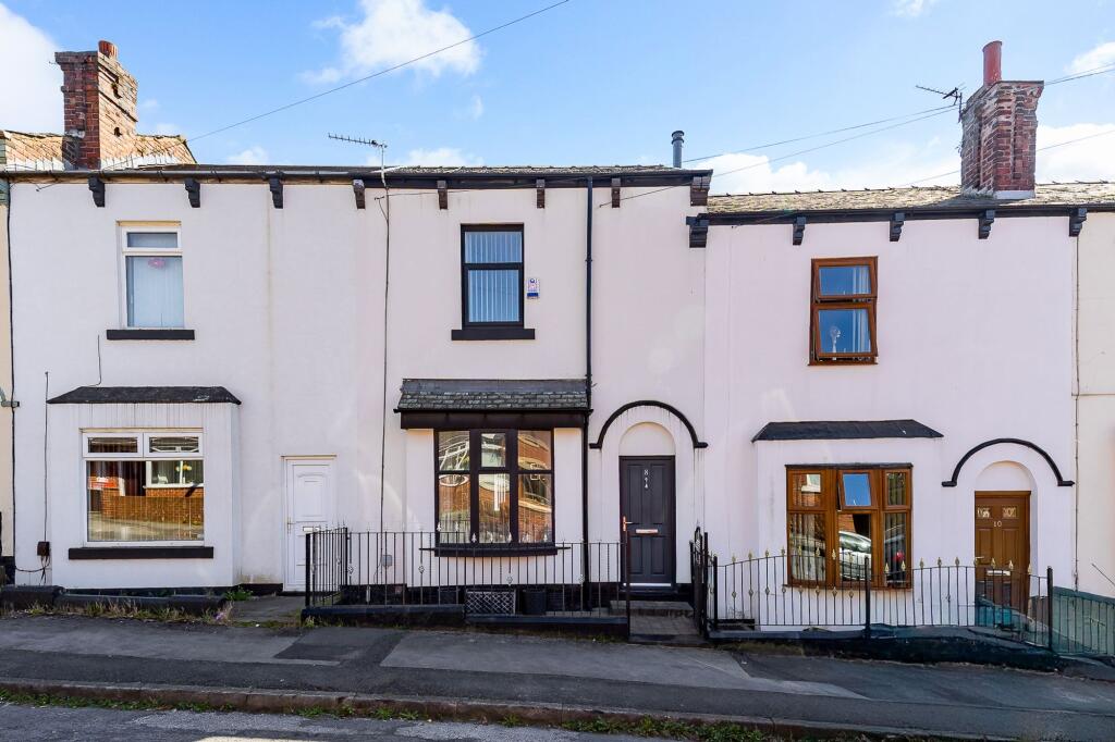 Main image of property: 8 Essex Street, Horwich, BL6 – Stylish Three-Bed Home with Modern Kitchen & No Chain